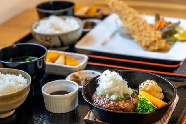 キッチンあおいろ