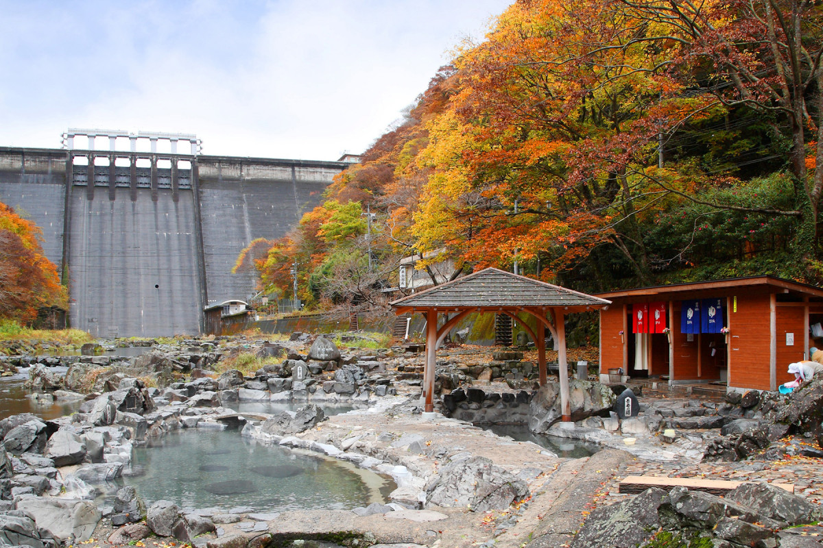 湯原温泉「砂湯」