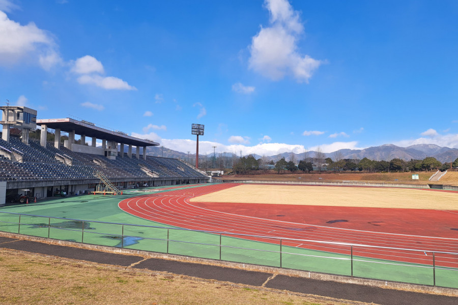 岡山県津山陸上競技場