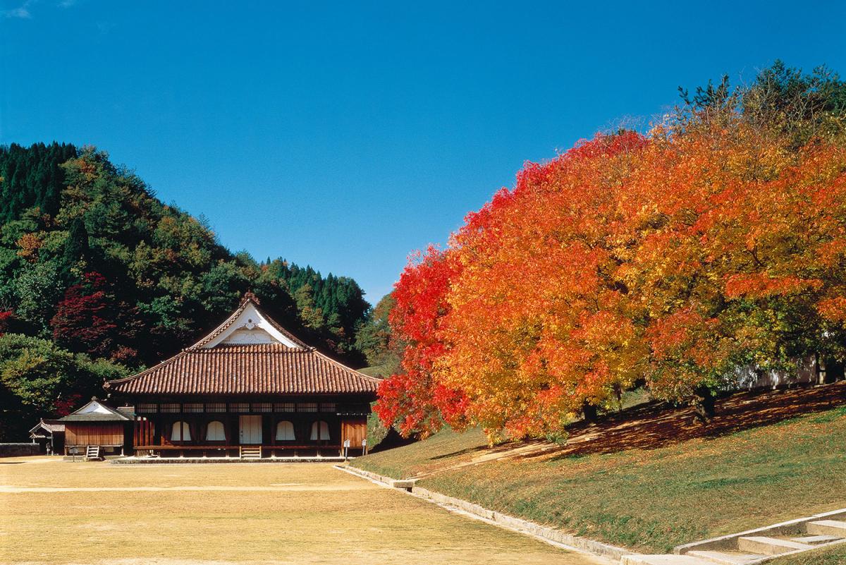 旧閑谷学校 観光スポット 岡山観光web 公式 岡山県の観光 旅行情報ならココ