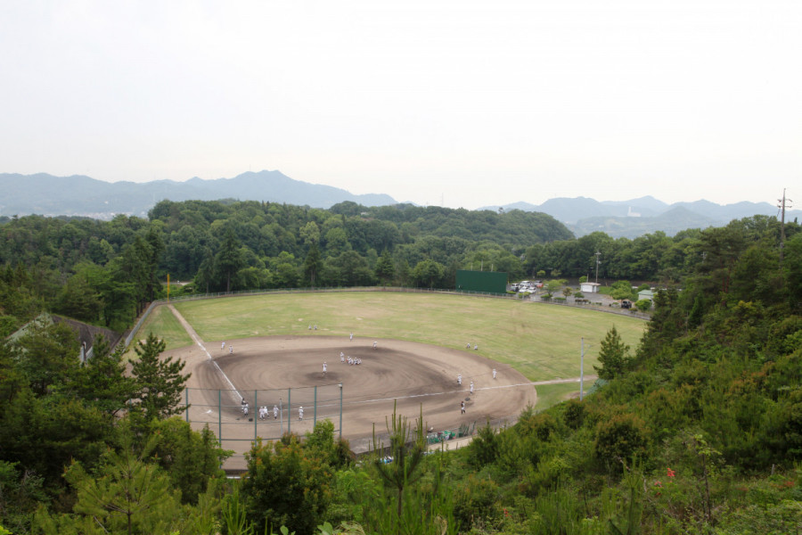 里庄町野球場