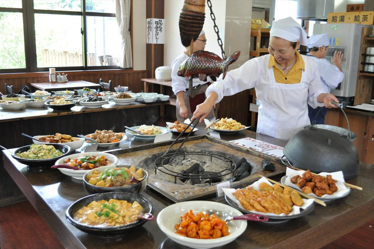 つい食べ過ぎちゃう 1500円以下で地元産旬の食材を使った料理が食べ放題 岡山の人気バイキング4選 おか旅 岡山観光web 公式 岡山 県の観光 旅行情報ならココ