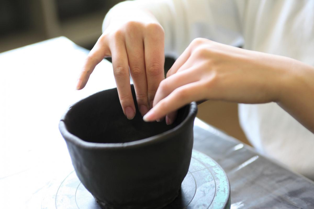 手びねりでつくる備前焼陶芸体験