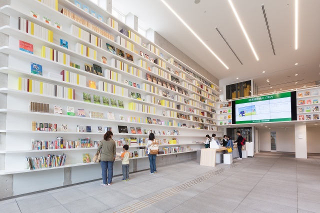 ここは本当に図書館!? 駅ビルやカフェ、美術館併設etc. 岡山の話題の図書館5選