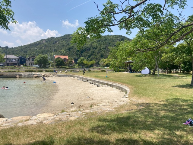 砂浜もある!?季節問わず楽しめる「田井みなと公園」(玉野市)