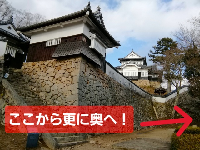 ただ今発掘調査中!天守のさらに奥にあるもうひとつの「備中松山城」