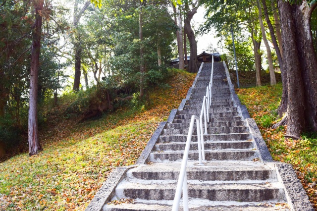 【岡山の古墳】市街地に眠る巨大な前方後円墳「神宮寺山古墳」に行ってみよう!(岡山市)