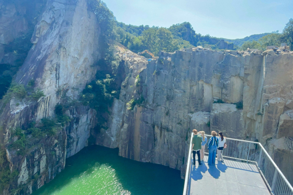日本遺産に認定!「石の島」北木島~絶景と石の文化体験~(笠岡市)