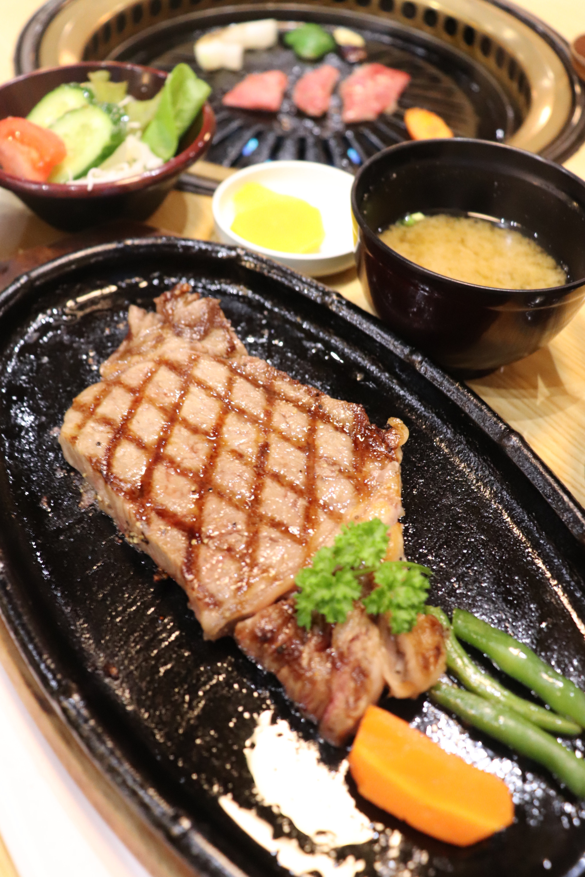 新見市で行くならここ!地元ライターいちおし千屋牛ランチ&個性派カフェ