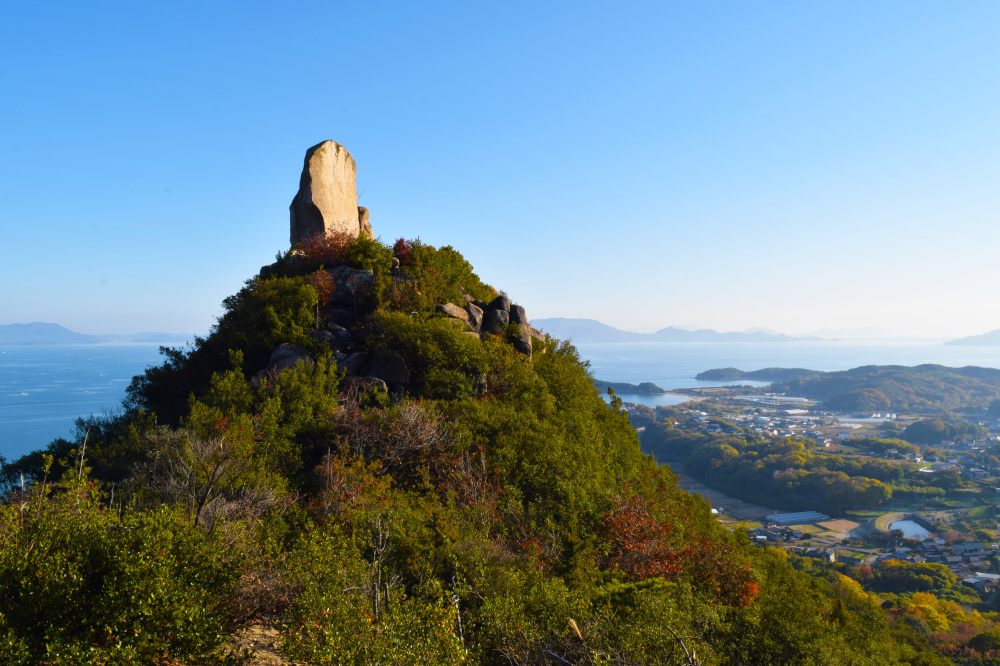 謎の古代遺跡?岡山を代表する巨石信仰の山「番田の立石」の実像に迫る!(玉野市)