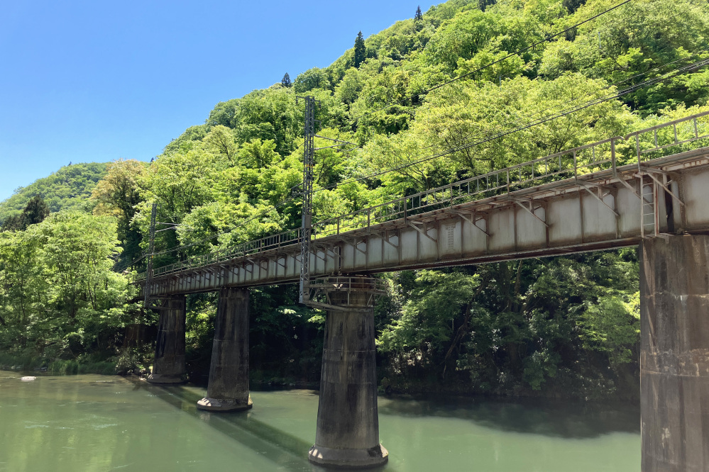 高梁川と伯備線。豊かな自然と橋梁が織りなす岡山の風景5選(高梁市・新見市)