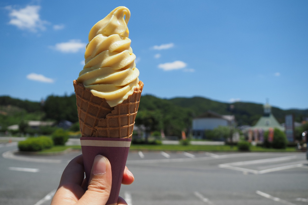 「道の駅 鯉が窪」には地産地消の魅力がいっぱい!米粉に千屋牛、幻の栗ソフト(新見市)