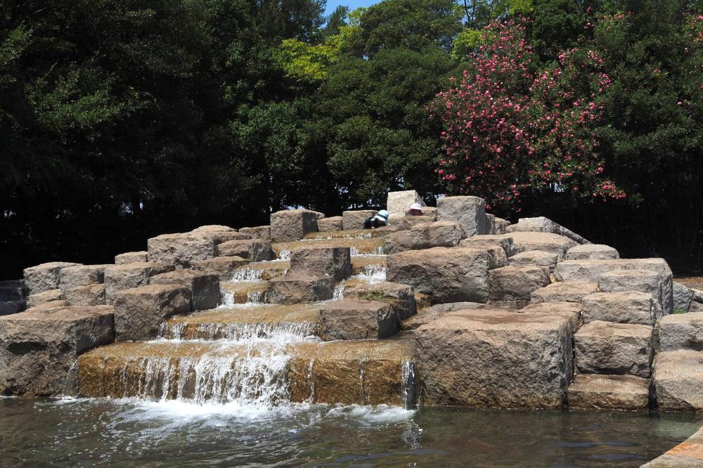 岡山県南西部の水遊びスポット6選|ジャブジャブ池や噴水で涼める公園(笠岡市・浅口市・矢掛町)