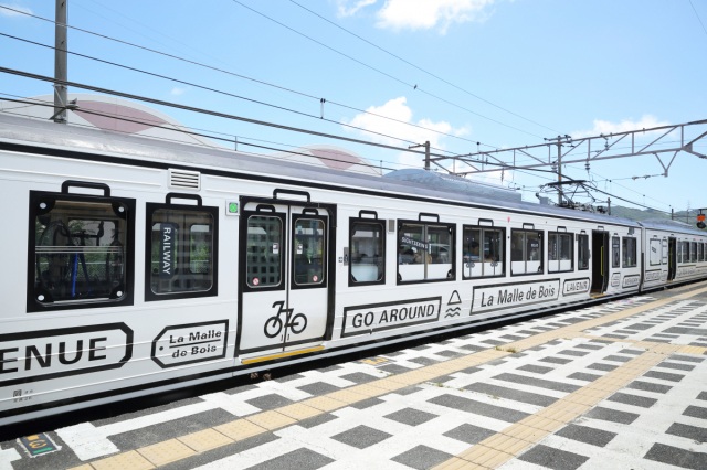 観光列車「ラ・マル せとうち」で行く!瀬戸内国際芸術祭と岡山・倉敷の旅(2泊3日コース)