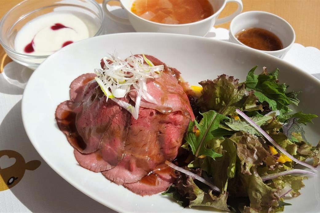 ローストビーフ丼