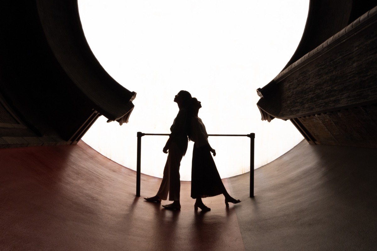 常設展示作品「太陽」Ⓒ1994 Estate of Madeline Gins. Reproduced with permission of the Estate of Madeline Gins.